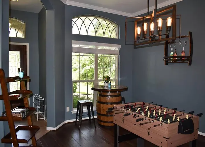 Spacious Conroe Home Around 4 Miles To The Lake