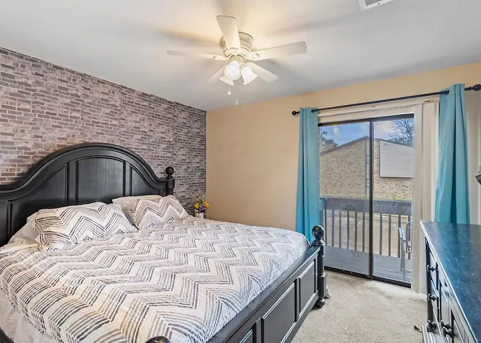 Cozy Huntsville Condo - 2Br Near Shsu - Pool - Wifi - Free Parking